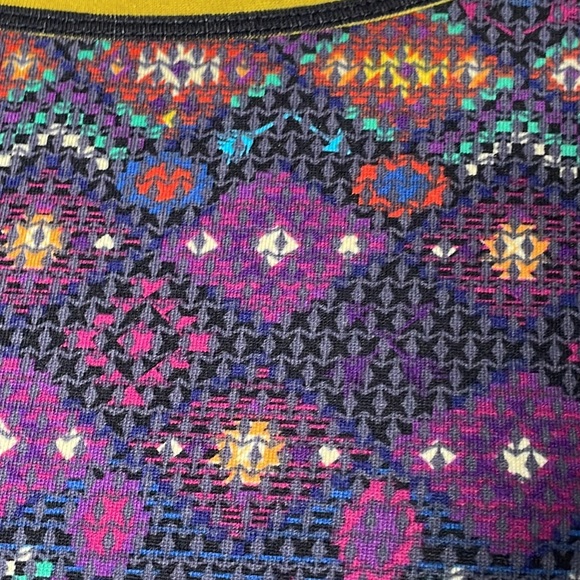 Clearance LuLaRoe Gigi fitted top XL - Picture 2 of 5